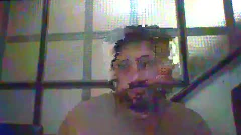 Snapshot of reyalad_mariana chatting on 03.05.25 REYALAD online show from 03.05.25