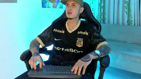 Rey online show from 02.28.26