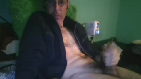 reyes_albert2006 online show from 03.09.25