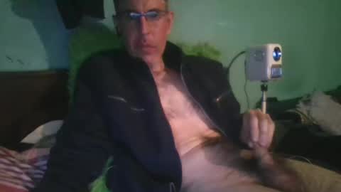 reyes_albert2006 online show from 02.22.26