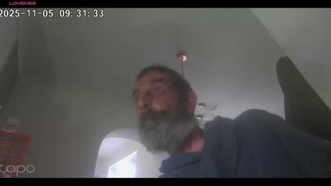 Snapshot of reza240782 chatting on 11.05.25 reza240782 online show from 11.05.25