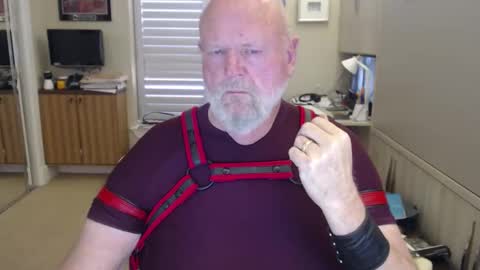 rfreitag01 online show from 11.06.25