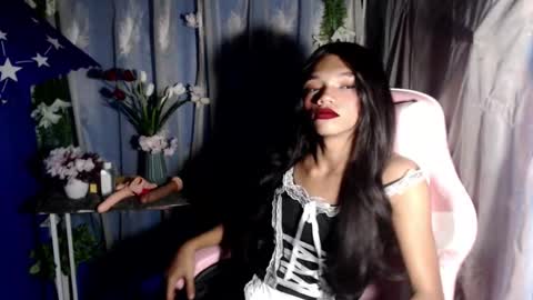 Snapshot of rhiana_slut chatting on 10.26.25 rhiana_slut online show from 10.26.25
