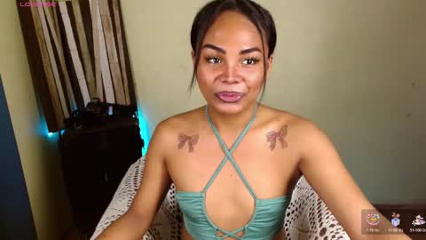 Snapshot of rhianasollway69 chatting on 11.23.25 rhianasollway69 online show from 11.23.25