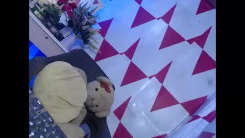 Snapshot of rhiann0 chatting on 02.12.26 rhiann0 online show from 02.12.26