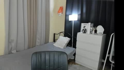 Snapshot of rhianxxx chatting on 01.18.26 rosie online show from 01.18.26