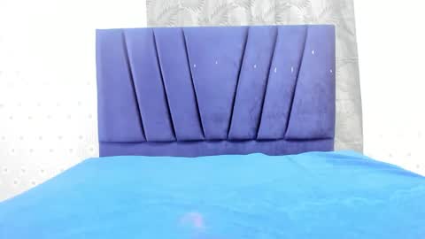 Snapshot of riaha_18_ chatting on 01.15.26 riaha_18_ online show from 01.15.26