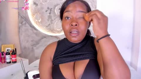 Riana online show from 12.04.25