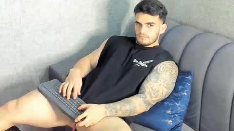 ricardogonzalez666 online show from 12.08.24