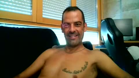 Snapshot of ricardohawtin chatting on 07.25.26 ricardohawtin online show from 07.25.26