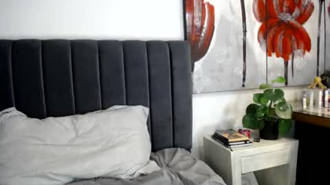 Tina online show from 12.04.24