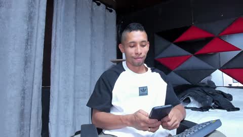 richar_voller online show from 01.13.25