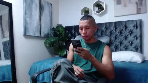 richar_voller online show from 11.17.25