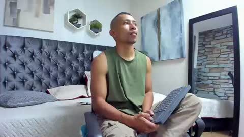 Snapshot of richar_voller chatting on 06.10.26 richar_voller online show from 06.10.26