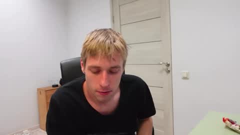 RICHARD HARDS online show from 04.23.26