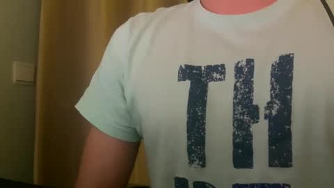 Snapshot of richcock__ chatting on 02.11.26 richcock__ online show from 02.11.26