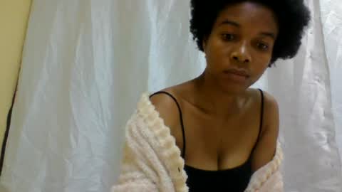 Snapshot of richella34 chatting on 07.20.26 richella34 online show from 07.20.26