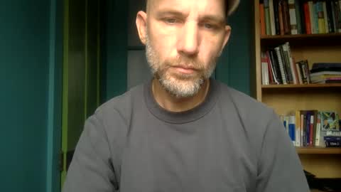 Snapshot of richheader chatting on 10.29.25 richheader online show from 10.29.25