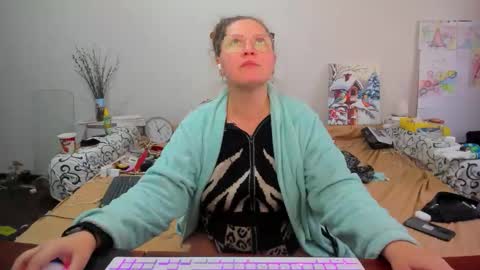 Anna - not anna - right Anna  online show from 02.15.26