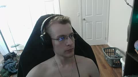 Snapshot of rickgosling chatting on 09.18.25 rickgosling online show from 09.18.25