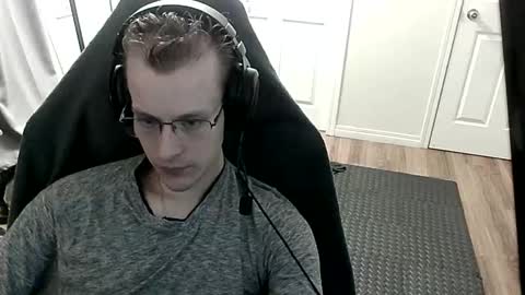 Snapshot of rickgosling chatting on 09.25.25 rickgosling online show from 09.25.25