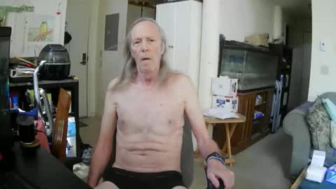 Snapshot of rickl56 chatting on 04.16.26 rickl56 online show from 04.16.26