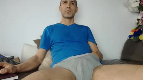 Snapshot of ricky___z chatting on 03.12.25 ricky___z online show from 03.12.25