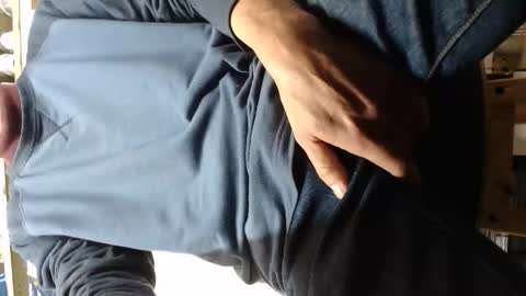 Snapshot of ricky___z chatting on 11.30.25 ricky___z online show from 11.30.25