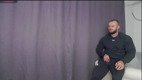 Snapshot of rickymiami1 chatting on 10.15.25 rickymiami1 online show from 10.15.25