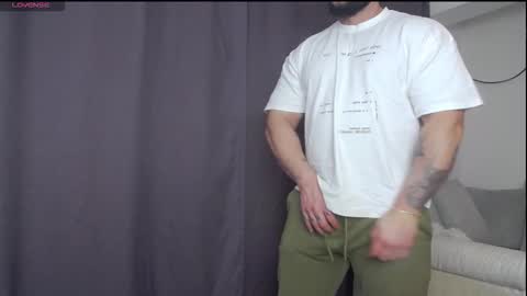 Snapshot of rickymiami1 chatting on 02.09.26 rickymiami1 online show from 02.09.26