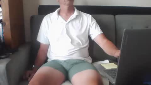 ridemehigh1 online show from 10.13.25