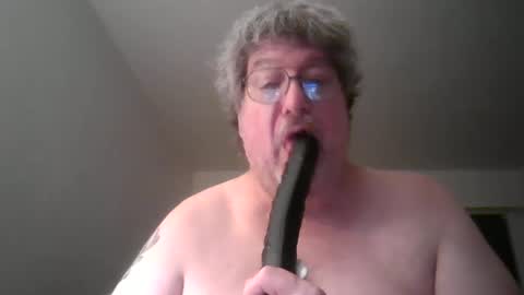 Snapshot of rideordie67 chatting on 02.13.25 rideordie67 online show from 02.13.25