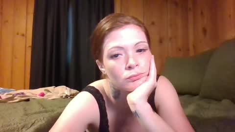 ridinghoodred online show from 06.15.26