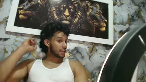 Snapshot of rigel_paxs chatting on 12.16.25 rigel online show from 12.16.25