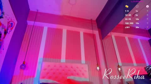 Snapshot of rihanna_rose chatting on 12.22.24 Riha  online show from 12.22.24