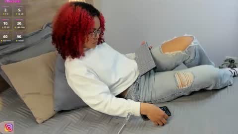 Snapshot of rihannadeep chatting on 06.18.26 Sara online show from 06.18.26