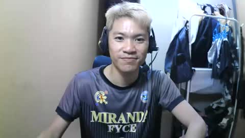 Snapshot of riiichie12 chatting on 10.31.25 riiichie12 online show from 10.31.25