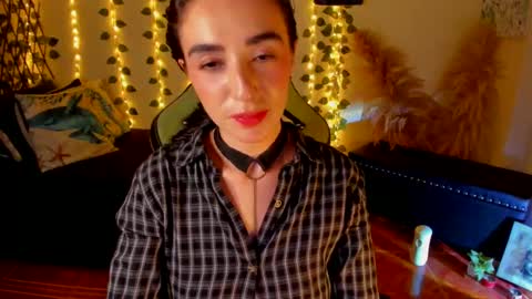 Snapshot of riiley_ chatting on 03.06.25 Independent model online show from 03.06.25