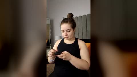 Snapshot of riise_vol chatting on 06.26.26 riise_vol online show from 06.26.26