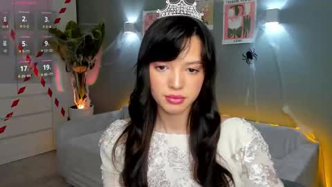 Riko Asada online show from 10.31.25