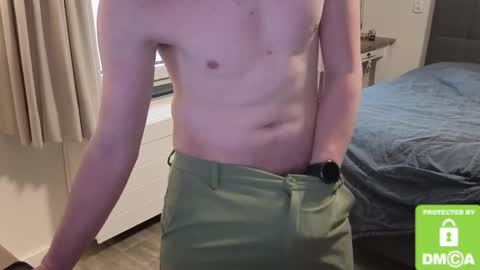 Snapshot of rikwillems chatting on 02.19.26 pukwillems online show from 02.19.26