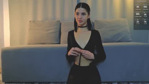 Snapshot of rinacain chatting on 10.25.25 RINA online show from 10.25.25