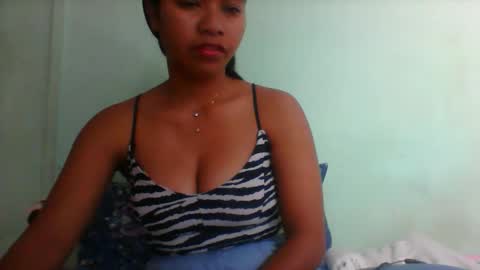 rinah856024 online show from 11.22.25