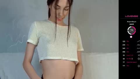 Snapshot of rinaray chatting on 12.03.25 Rina online show from 12.03.25