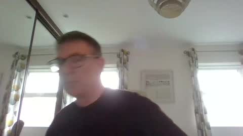 Snapshot of ringomar chatting on 11.13.25 Rob online show from 11.13.25