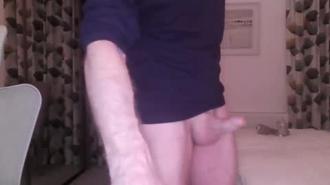 Snapshot of ringomar chatting on 11.17.25 Rob online show from 11.17.25