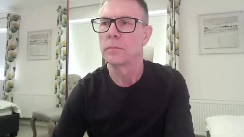 Snapshot of ringomar chatting on 03.12.26 Rob online show from 03.12.26