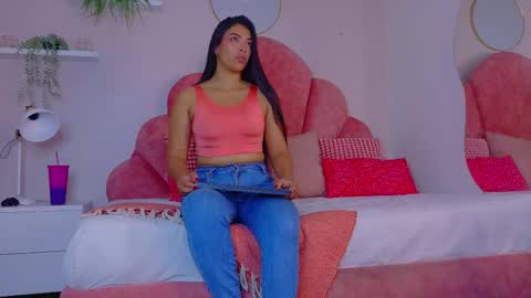 Snapshot of ririibrunette__ chatting on 02.05.26 RIRI online show from 02.05.26