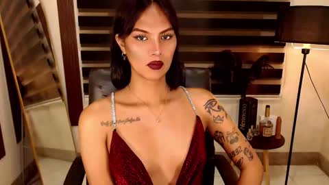 riri online show from 10.30.25