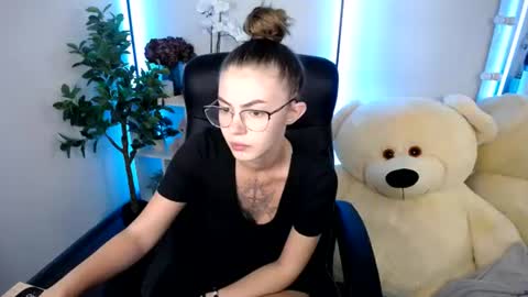 Snapshot of ritaneer chatting on 06.27.26 ritaneer online show from 06.27.26